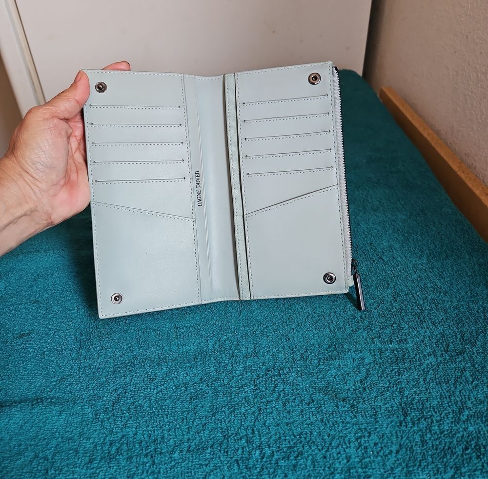 Dagne Dover slim wallet